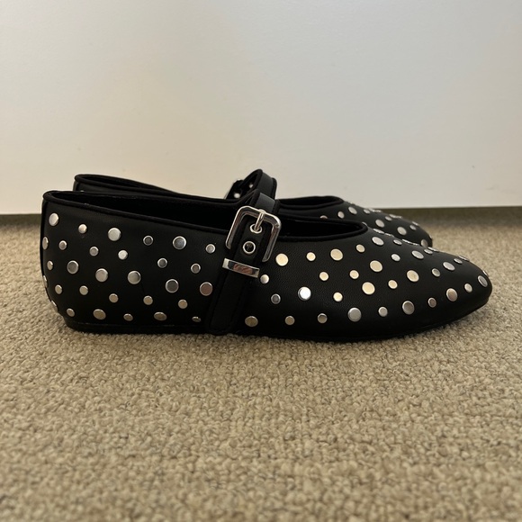 Never Worn H&M Studed Mary Jane Ballet Flats - Picture 4 of 7